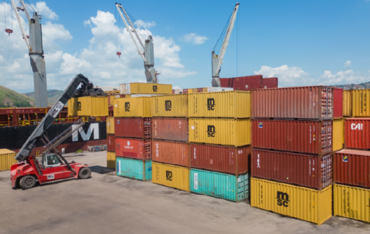 Opérations de manutention portuaire